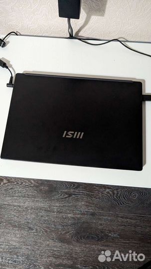 Ультрабук MSI