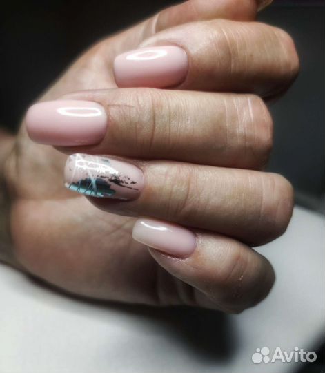 Маникюр,педикюр