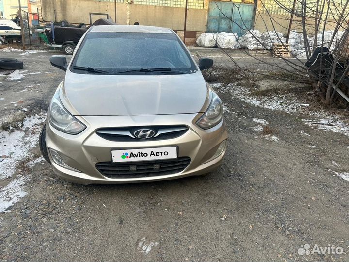 Hyundai Solaris 1.6 AT, 2011, 187 000 км