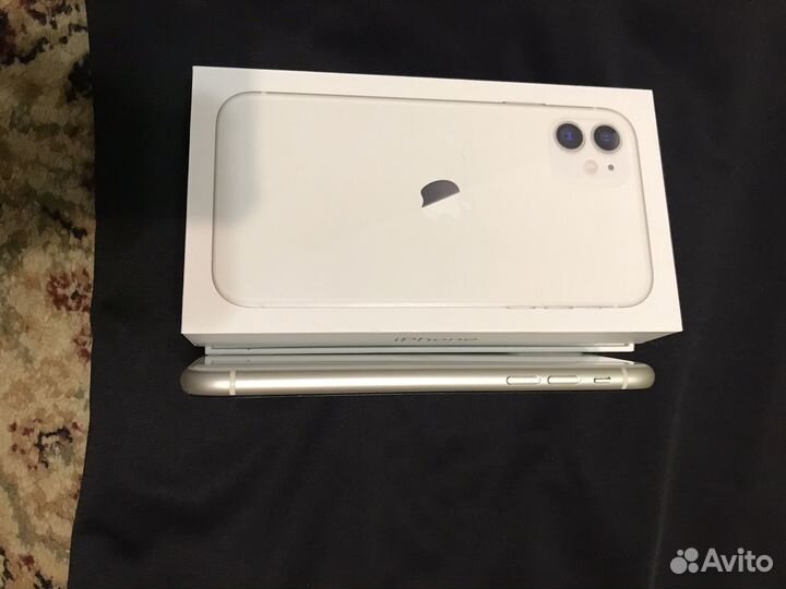iPhone 11, 128 ГБ