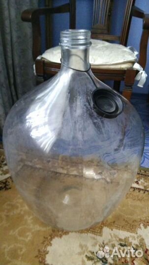 Бутыли стеклянные