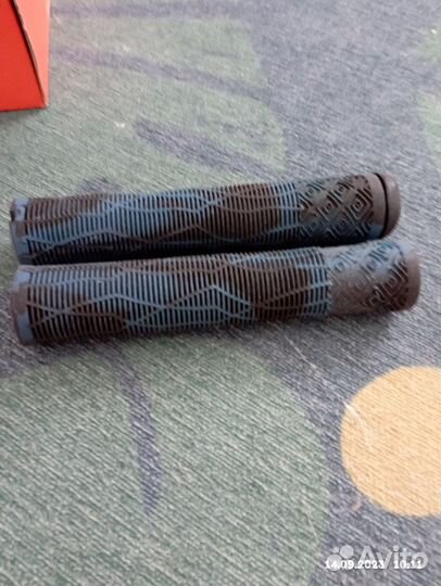 Грипсы для трюкового самоката