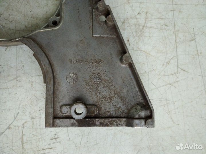 Крышка двигателя Бмв е36 м40