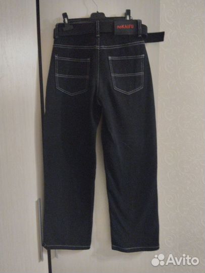 Джинсы широкие