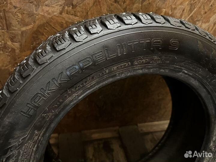 Nokian Tyres Hakkapeliitta 9 205/55 R16 94T