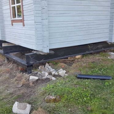 Ремонт фундамента и подъем дома