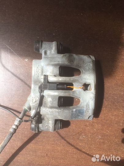 Супорт Передний Мерседес Спринтер W906