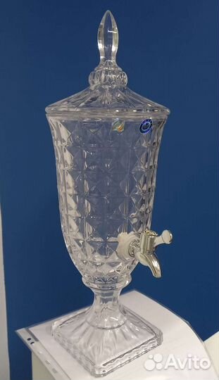 Диспенсер для напитков