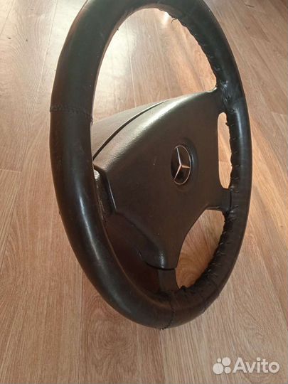Руль на mercedes w124