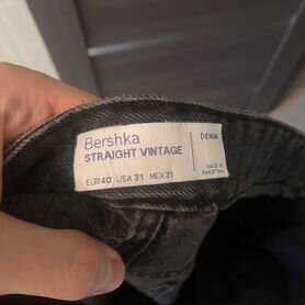 Джинсы bershka