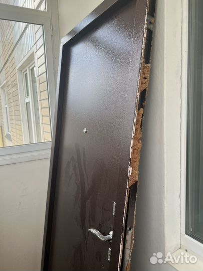 Металлическая дверь бу