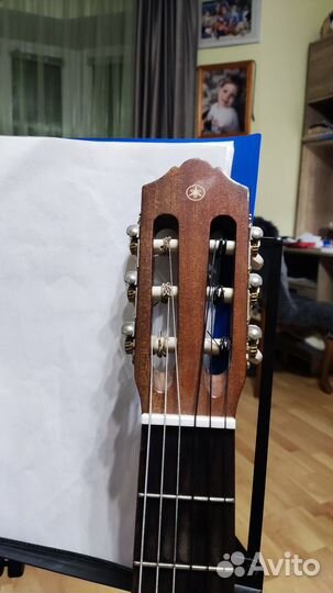Классическая гитара yamaha c40