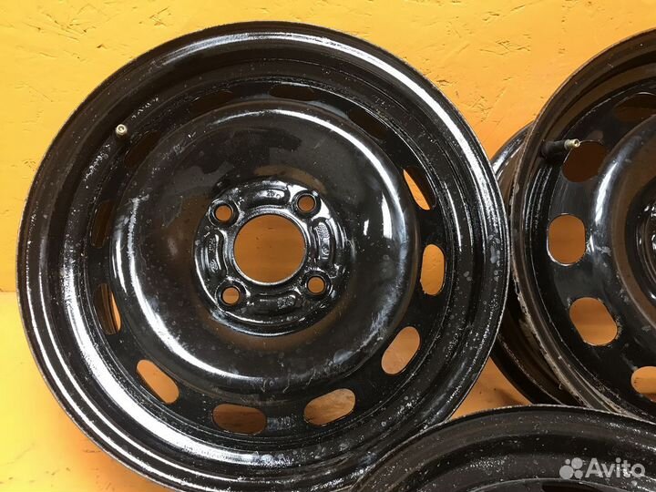 3 шт. Диски Ford- R15 (4х108)