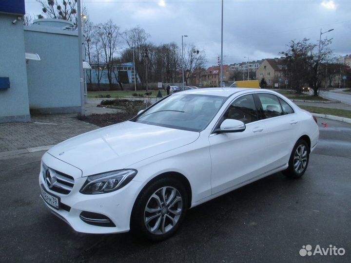 В разборе Mercedes c180 w205 m274.190