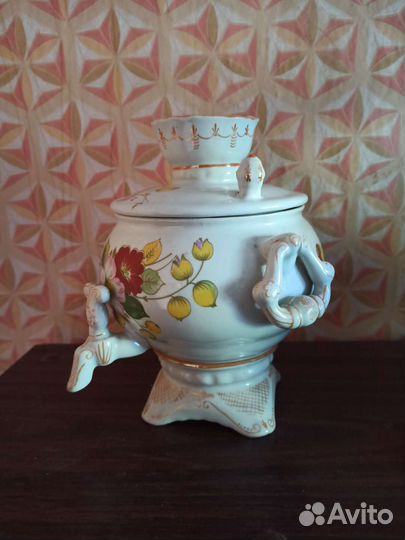 Ваза в виде самовара