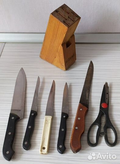 Сковородки, Кострюля,бидон, ложки, ножи