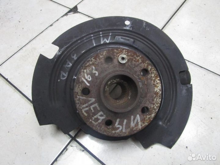 Кулак подвески задний левый w163 ML-class 612