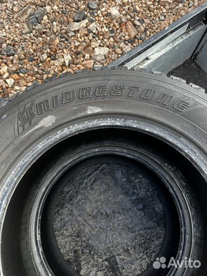 Bridgestone Blizzak DM-V1 275/60 R18 19B