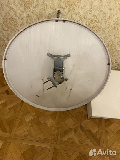 Антенна спутниковая