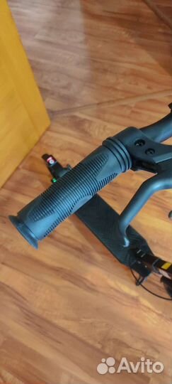 Складной самокат Roces 200 (не электрический)