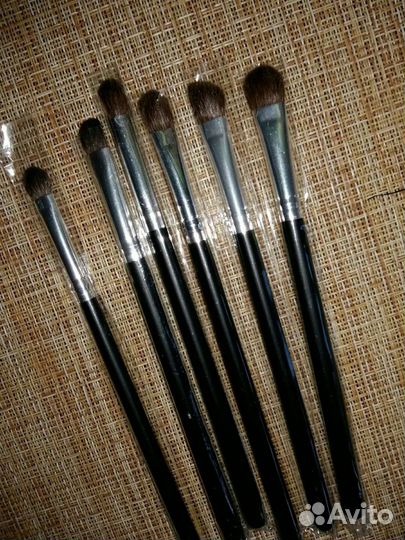 Кисти для макияжа натуральные