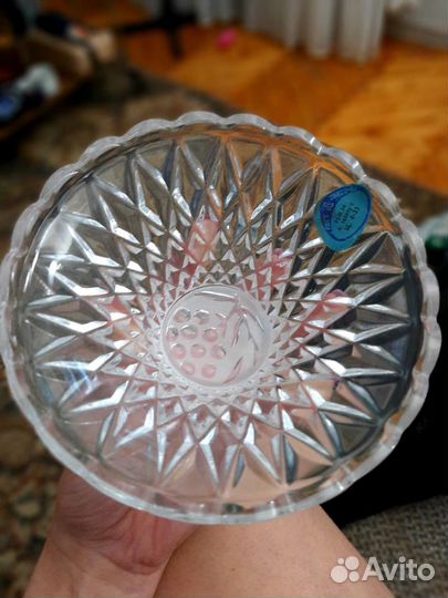 Конфетница, ваза, салатник с крышкой