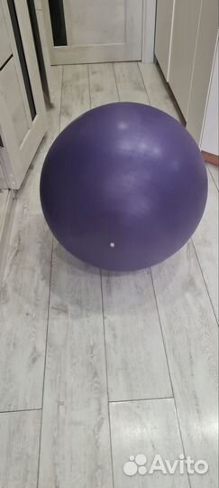 Гимнастический мяч фитбол