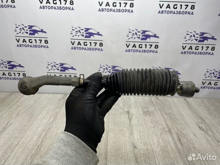 Рулевая тяга с наконечником правая Volkswagen Polo