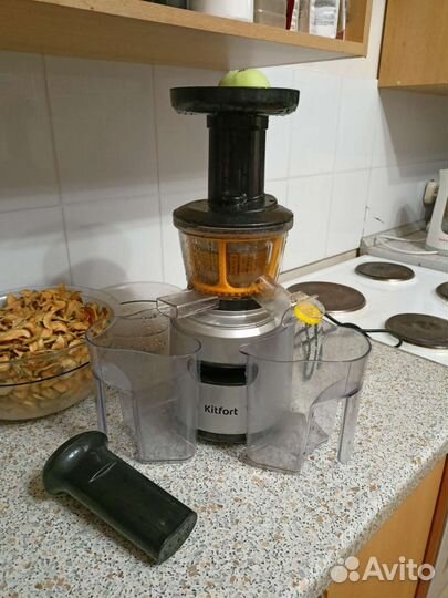 Соковыжималка шнековая kitfort kt-1101-3