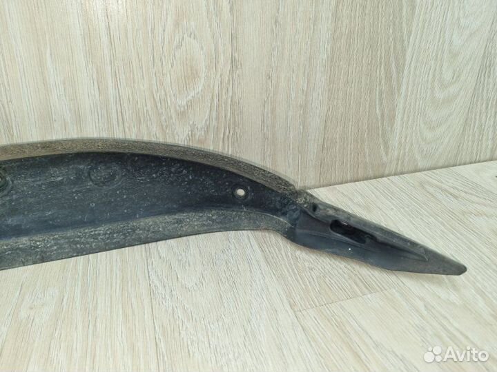 Пыльник крыла передний левый Mercedes-Benz S-Class
