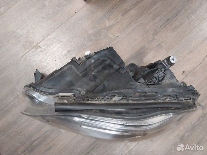 Фара передняя левая Mercedes Gl 400 166 276.821