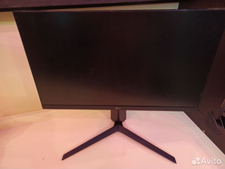 Монитор LG UltraGear 24GN650 на запчасти