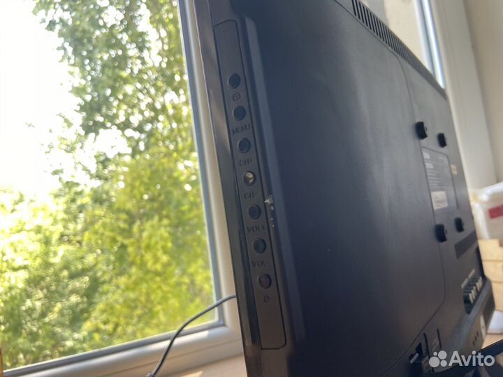 Телевизор BBK LEM1961