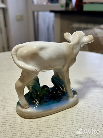 Статуэтка «Телёнок» гжель, Люкс, СССР 1950 гг