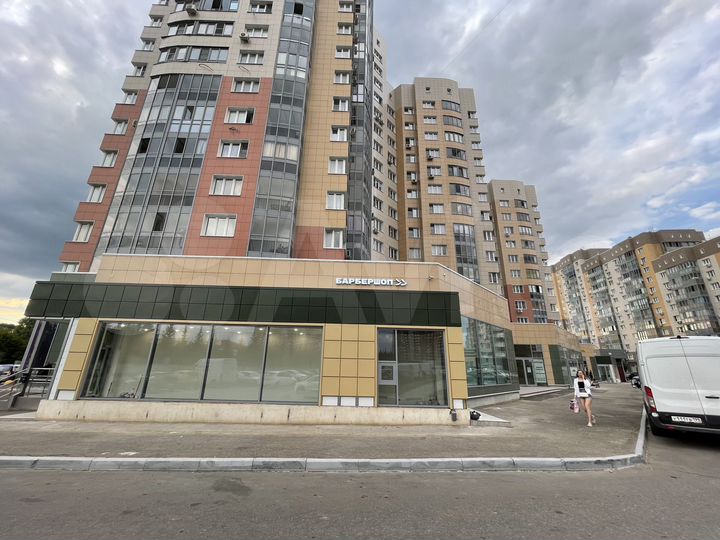 Аренда под шаурму возле остановки, 6.7 м²