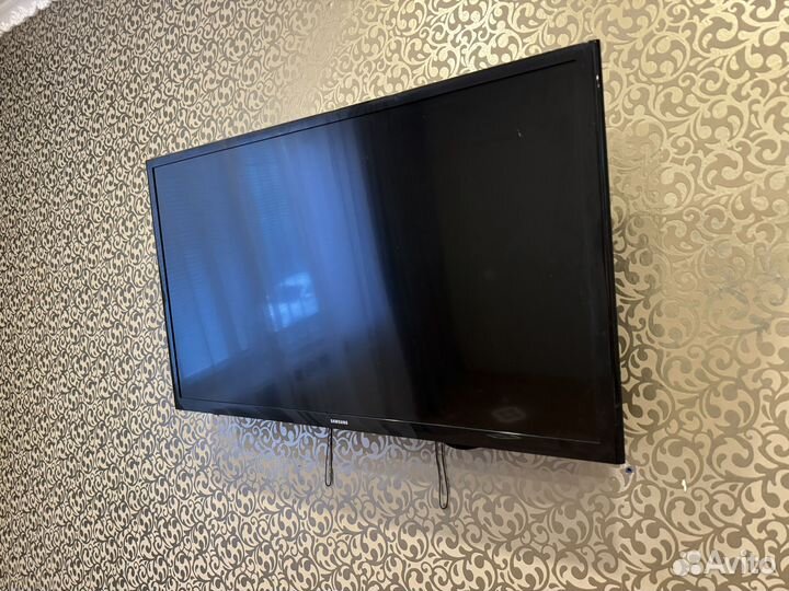 Телевизор SMART tv 32 дюйма