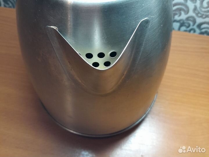 Электрочайник б/у