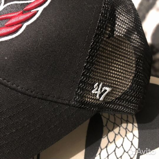 Бейсболка тракер 47 brand NHL Washinghton Capitals