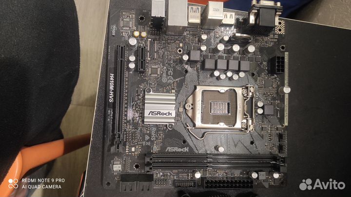 Материнская плата с кулером