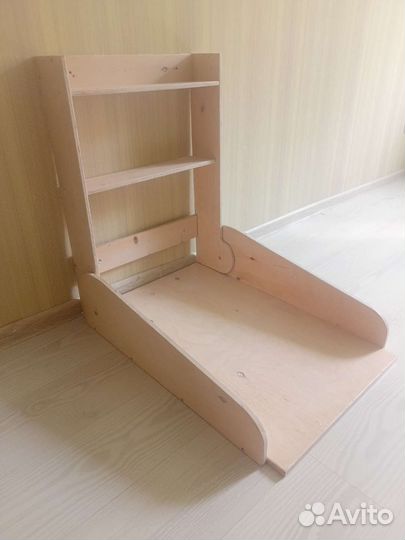 Пеленальный столик