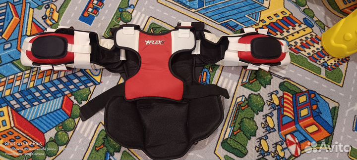 Нагрудник вратарский CCM YtFlex 2 YTH (L/XL)