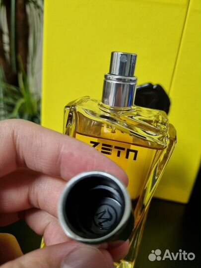 Morph Zeta Eau de Parfum