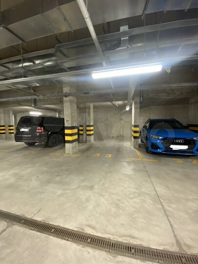 Машиноместо