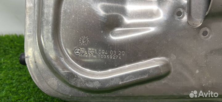 Корпус воздушногo фильтра Mercedes-Benz E-Класс