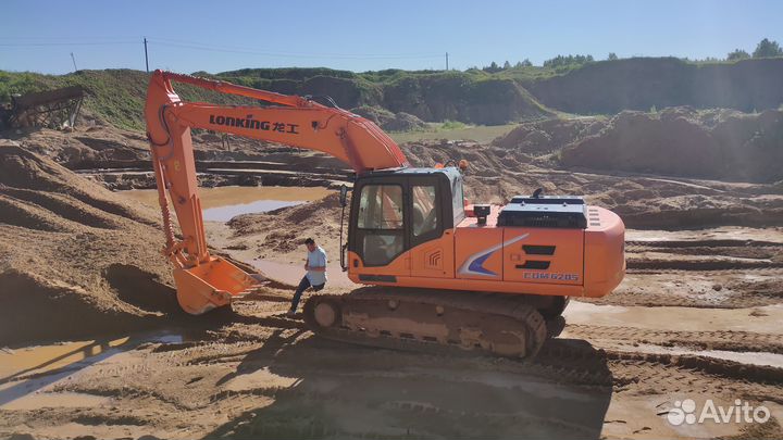 Гусеничный экскаватор Lonking CDM6205, 2023