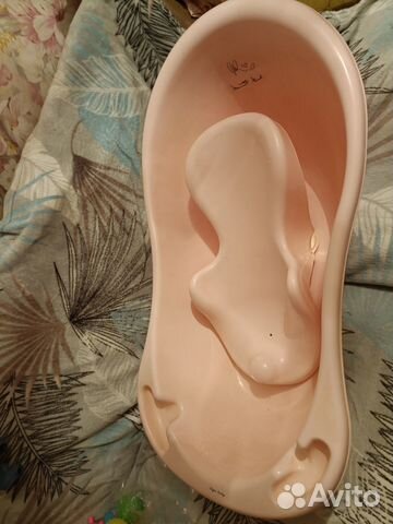 Детская ванночка для купания с горкой