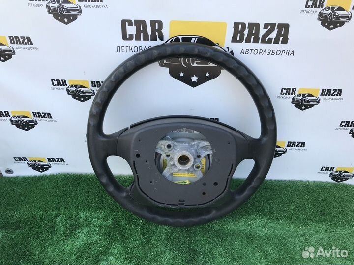 Рулевое колесо Subaru Impreza