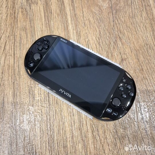 PS Vita Slim PCH-2008 128Gb (Прошитая)