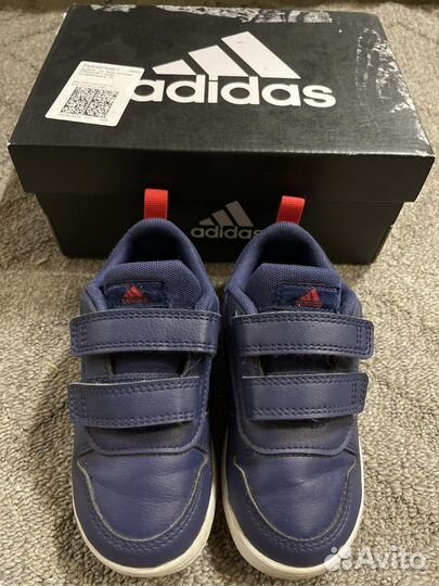 Кроссовки adidas