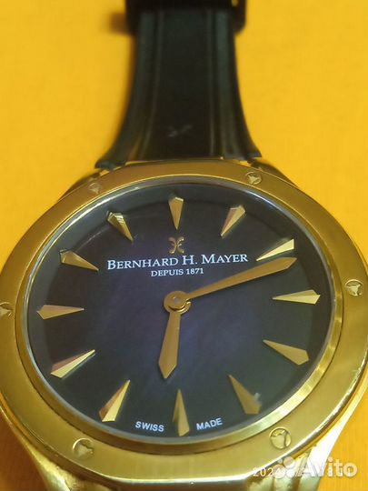 Часы наручные женские Bernhard H Mayer